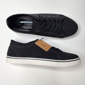 Vostey Black Canvas Shoes Men's Size 10 NWT